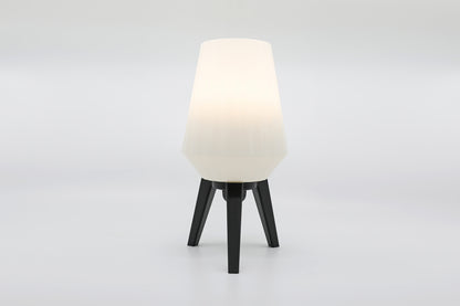 The Facet - Sophistication and Contemporary Flair